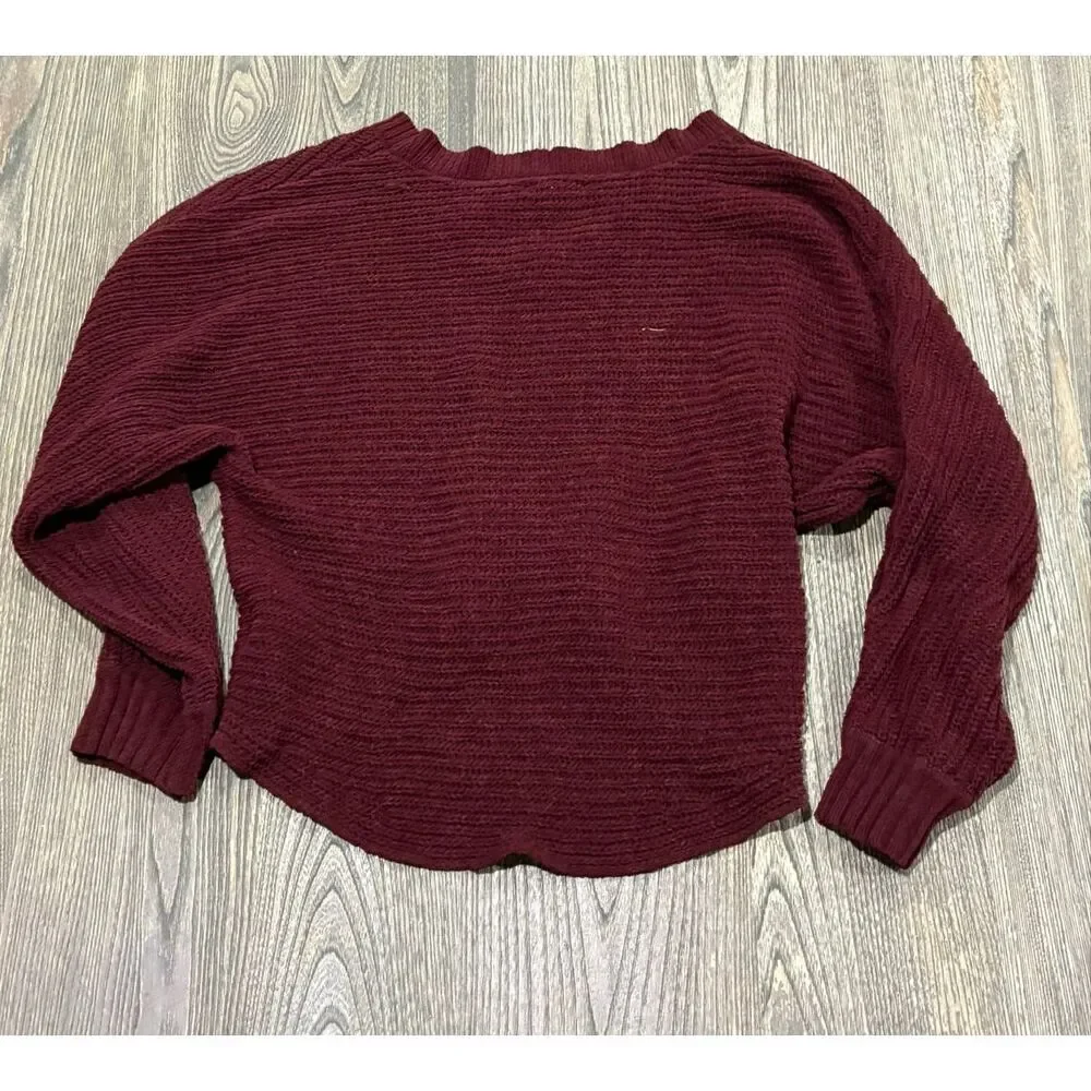American Eagle Womens Knit Sweater V-Neck Long Sleeve Pullover Red Size XL - Picture 2 of 4